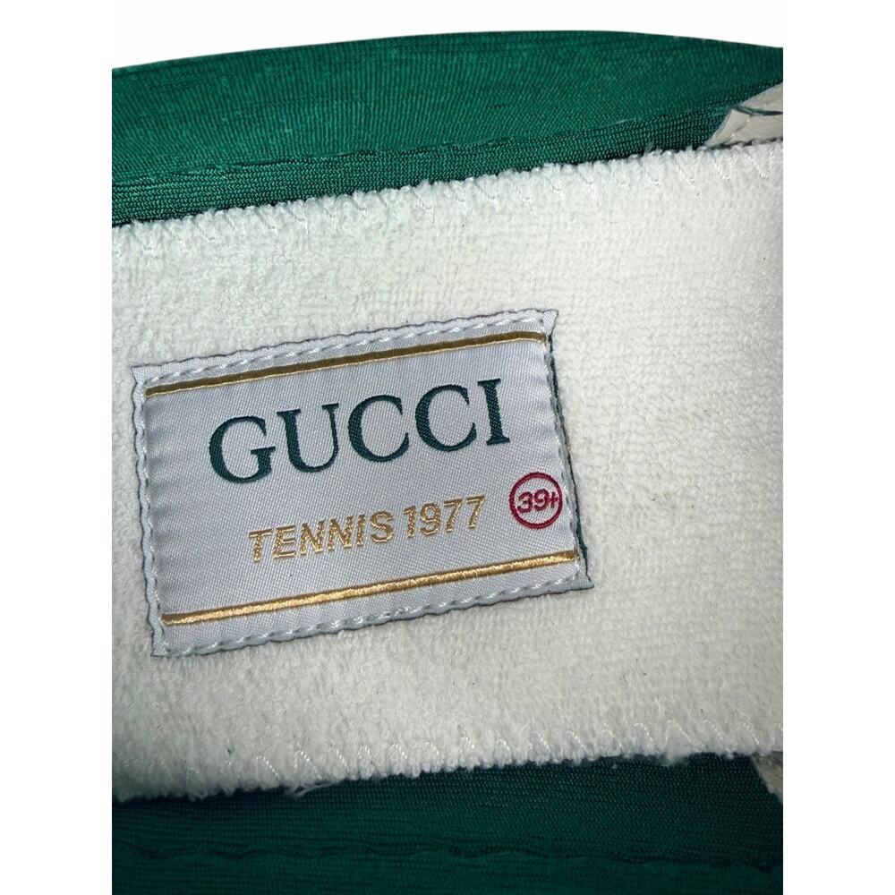 Gucci NIB 1977 Tennis Slip-On Sneaker in Beige Coated Canvas Monogram Size
39.5 - Picture 9 of 11